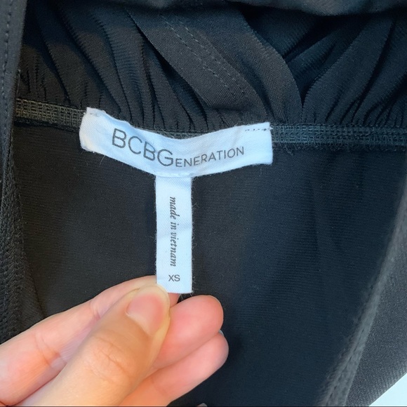 BCBGeneration Black Surplice V Neck Tie-Back Long Sleeve Bodysuit - Picture 10 of 14